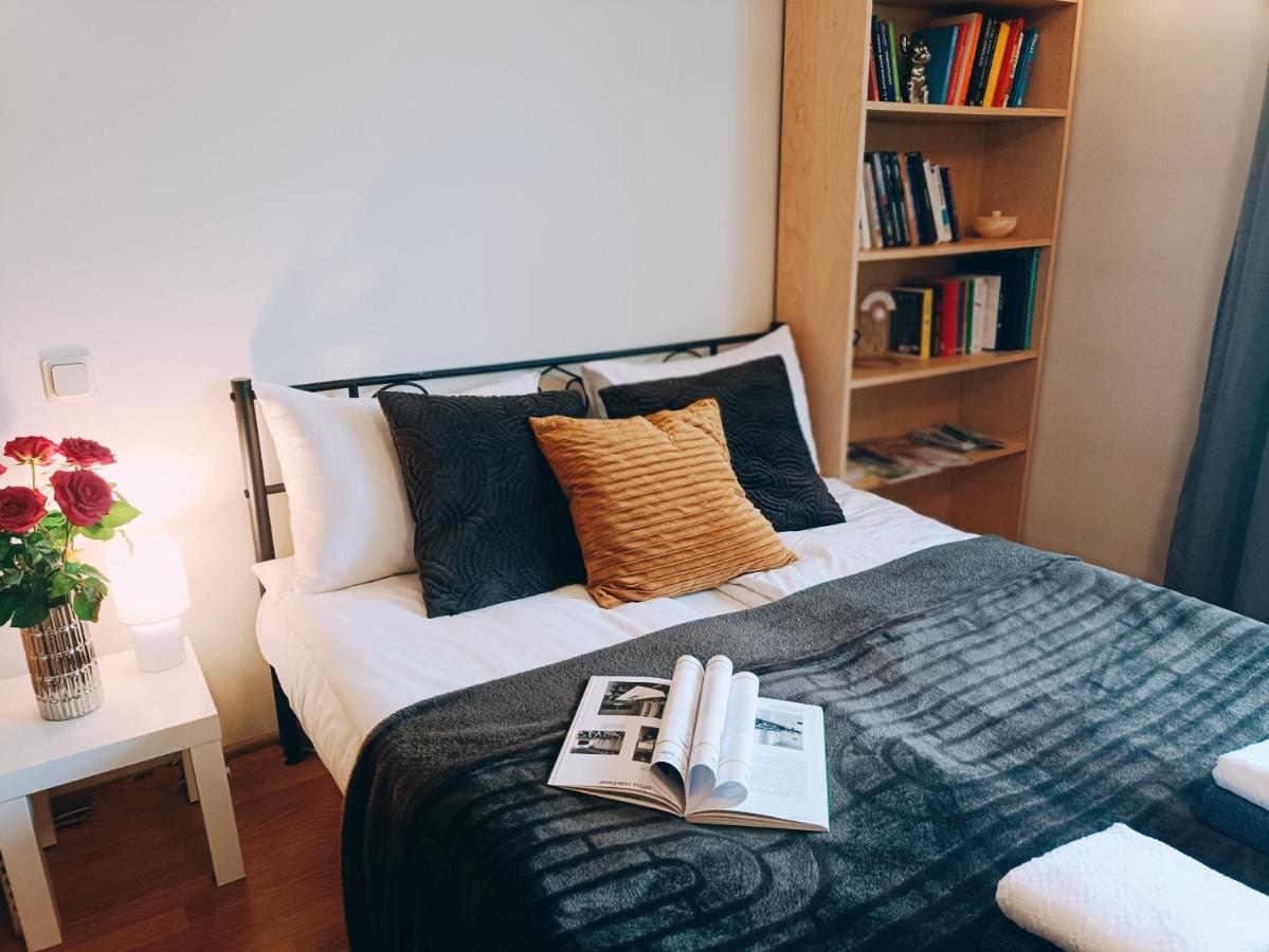 Homey Nest In Midtown Center, Up To 4 Guests, Steps From The Park, Free Parking Lejlighed